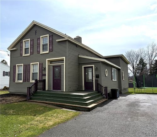 512 Herkimer Rd, Utica, NY, 13502-2419 | Card Image