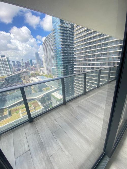 apt-2510-45 Sw 9th St, Miami, FL, 33130-3979 | Card Image