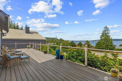 178 Skagit Ave, Camano Island, WA, 98282-8718 | Card Image