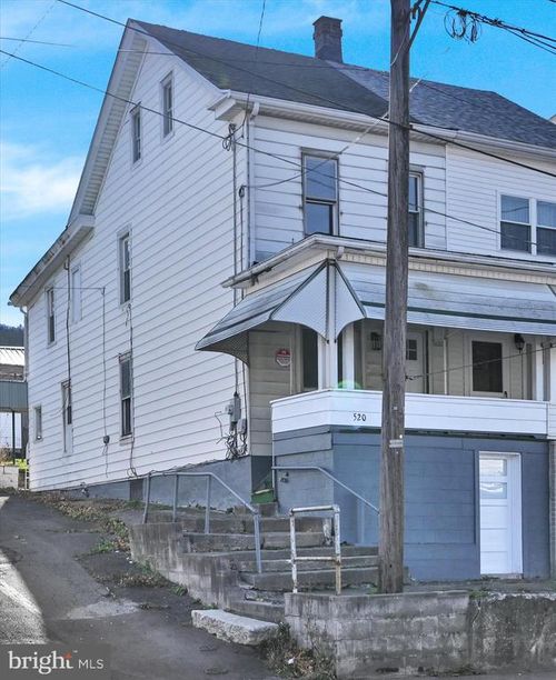 520 E 5th St, MOUNT CARMEL, PA, 17851-2436 | Card Image