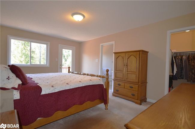 21 Red Pine Cres, House other with 2 bedrooms, 2 bathrooms and 6 parking in Wasaga Beach ON | Image 15