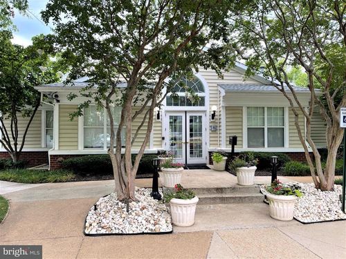 unit-417-1641 International Dr, MCLEAN, VA, 22102-4831 | Card Image