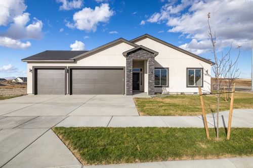 brand-new-3-car-garage-e-3412 Morningside Parkway, Richland, WA, 99352 | Card Image