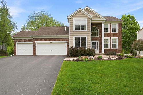 13040 Emmer Pl, Apple Valley, MN, 55124-4233 | Card Image