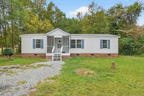 7015 Kingtown Rd Nw, Ash, NC, 28420-2611 | Card Image