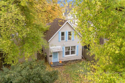 892 Lawson Ave E, Saint Paul, MN, 55106-3222 | Card Image