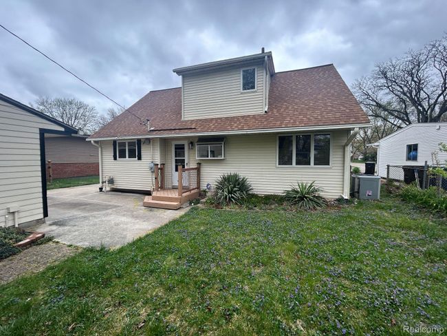 335 Burroughs St, House other with 4 bedrooms, 2 bathrooms and null parking in Plymouth MI | Image 32