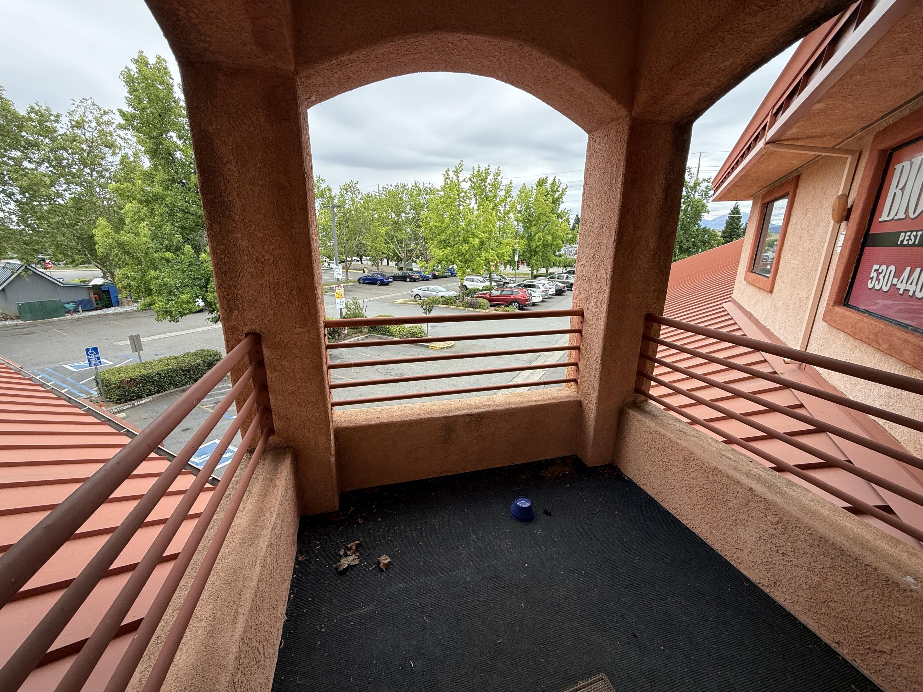 Commercial Lease in Redding