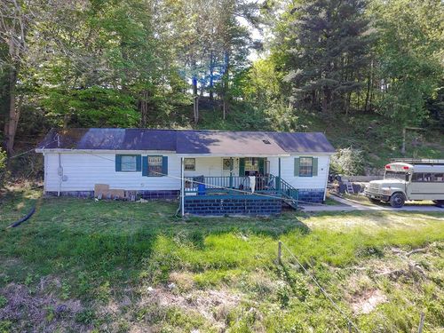 33 Lyons Ave, Lebanon, VA, 24266-6805 | Card Image
