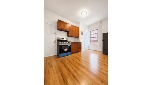 1r-948 41st Street, New York City, NY, 11219 | Card Image