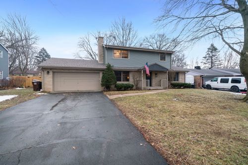 813 Prestwick Pkwy, Rockford, IL, 61107-3739 | Card Image