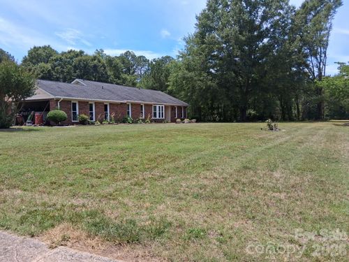 1415 Old Us 221a Hwy, Mooresboro, NC, 28114-6767 | Card Image