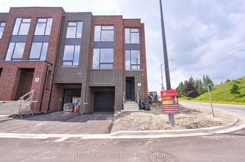 2 Wylie St, Bolton, ON, L7E4L2 | Card Image