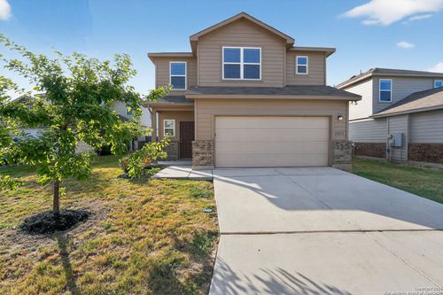 13012 Lineberry Ln, Saint Hedwig, TX, 78152-0320 | Card Image