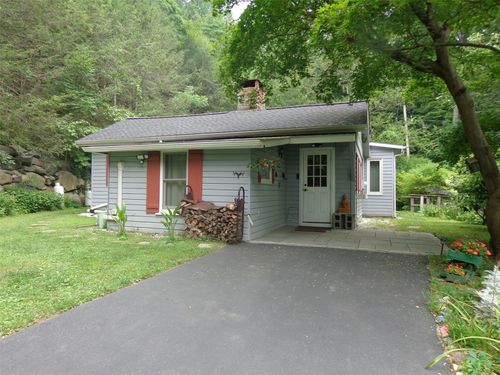 65 Mexico Ln, Mahopac, NY, 10541-2611 | Card Image