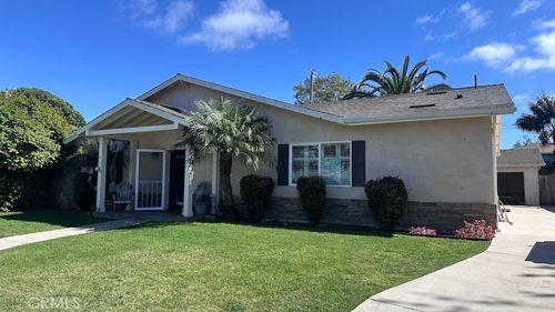 939 Dogwood St, Costa Mesa, CA, 92627-4116 | Card Image