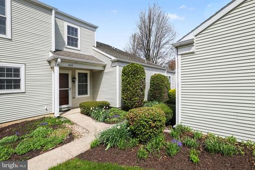 1829 Wexford Rd, PALMYRA, PA, 17078-9242 | Card Image