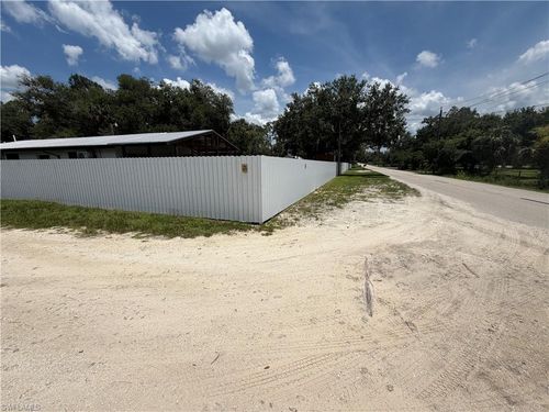 2850 Packinghouse Rd, ALVA, FL, 33920-4071 | Card Image