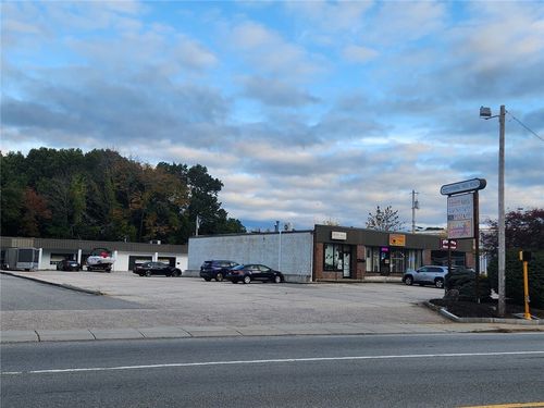 8-1517 Newman Ave, Seekonk, MA, 02771-2618 | Card Image