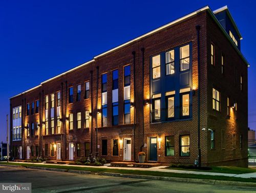 917 Grundy St, BALTIMORE, MD, 21224-4365 | Card Image