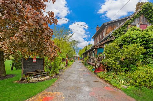 4034 Victoria Ave, Vineland, ON, L0R2C0 | Card Image