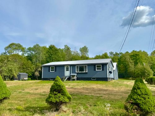 40 Cove Rd, Winterport, ME, 04496-3816 | Card Image