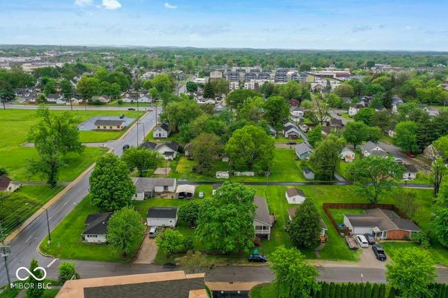 1040 Iowa St, House other with 3 bedrooms, 2 bathrooms and null parking in Columbus IN | Image 25