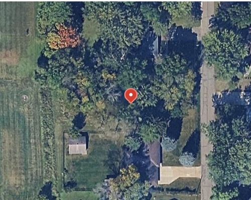 47 Hackberry Hl, Orono, MN, 55356-9415 | Card Image