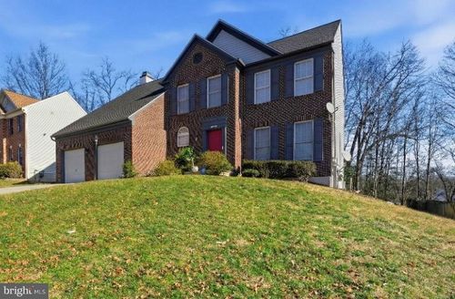 6203 Wood Pointe Dr, Glenn Dale, MD, 20769-2114 | Card Image