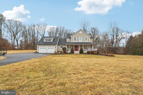 6812 Spruce Hill Ct, Warrenton, VA, 20187-4465 | Card Image