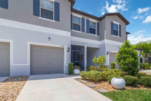 9641 Pembrooke Pines Dr, SUN CITY CENTER, FL, 33573-0237 | Card Image