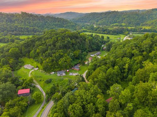 1540 Ky-1524, Manchester, KY, 40962 | Card Image