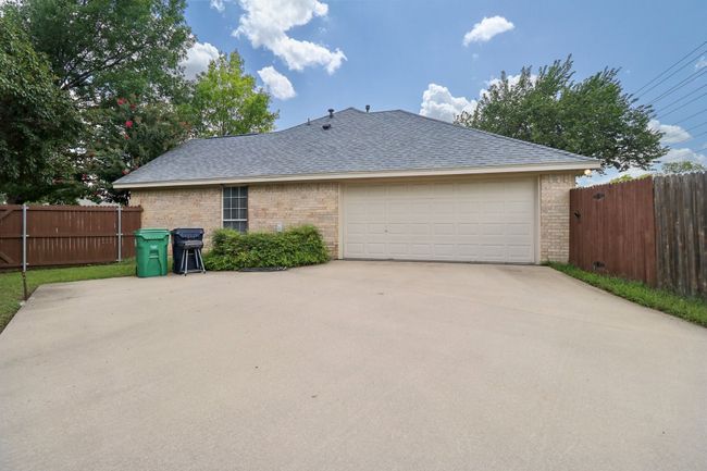 409 Meadow Ln, House other with 3 bedrooms, 2 bathrooms and null parking in Denton TX | Image 34