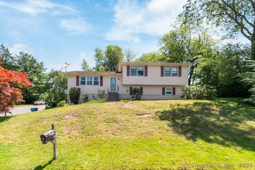 241 White Birch Dr, Waterbury, CT, 06708-2141 | Card Image