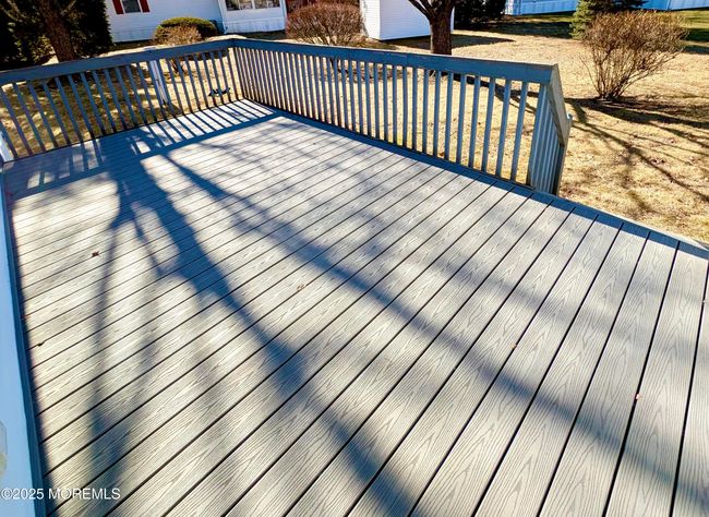 Deck | Image 17
