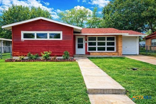 3401 Redwood Dr, Victoria, TX, 77901-3529 | Card Image