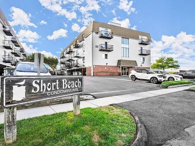 106 - 115 Short Beach Road, Condo with 1 bedrooms, 1 bathrooms and 1 parking in Stratford CT | Image 3