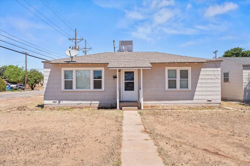 211 16th St, Levelland, TX, 79336-6125 | Card Image