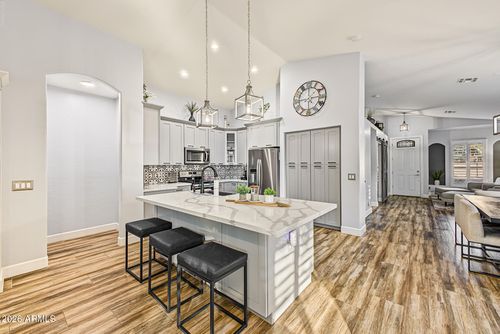 3240 S Cascade Pl, Chandler, AZ, 85248-3502 | Card Image