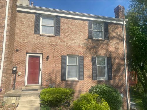 32 Bracken Pl, Pittsburgh, PA, 15239-2547 | Card Image