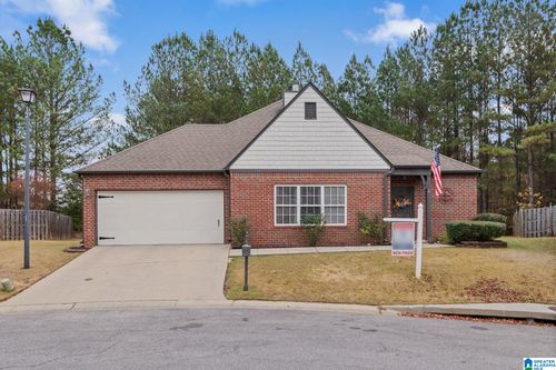 364 Chesser Park Dr, CHELSEA, AL, 35043-8332 | Card Image