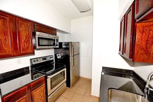 apt-204-3701 Cedarplaza Ln, Dallas, TX, 75209-6254 | Card Image