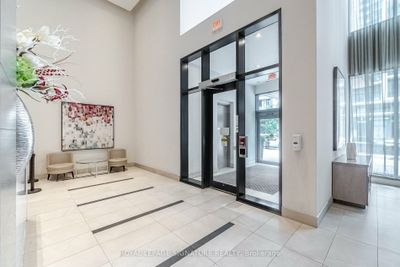 3008 - 510 Curran Pl, Condo with 1 bedrooms, 1 bathrooms and 1 parking in Mississauga ON | Image 3