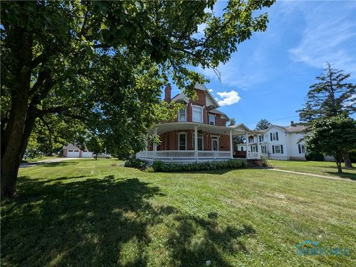 147 Water St, Oak Harbor, OH, 43449-1450 | Card Image