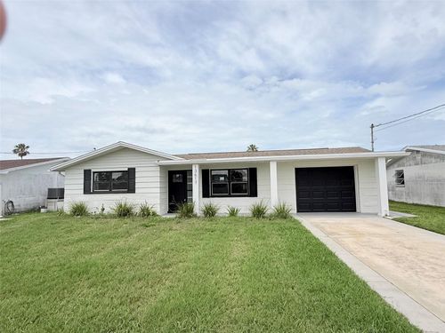 13617 Frances Ave, HUDSON, FL, 34667-1588 | Card Image