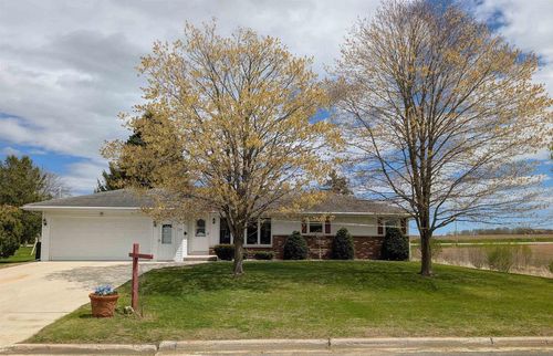 219 Elm Street, Whitelaw, WI, 54247 | Card Image