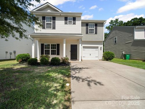 8516 Paw Valley Ln, Charlotte, NC, 28214-2324 | Card Image