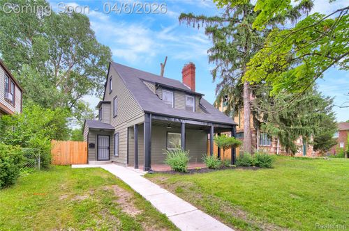 16816 Inverness St, Detroit, MI, 48221-3111 | Card Image