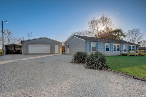 201 South St, Advance, IN, 46102-9431 | Card Image