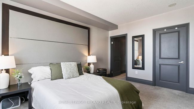 2303 - 330 Ridout St S, Condo with 2 bedrooms, 2 bathrooms and null parking in London ON | Image 25